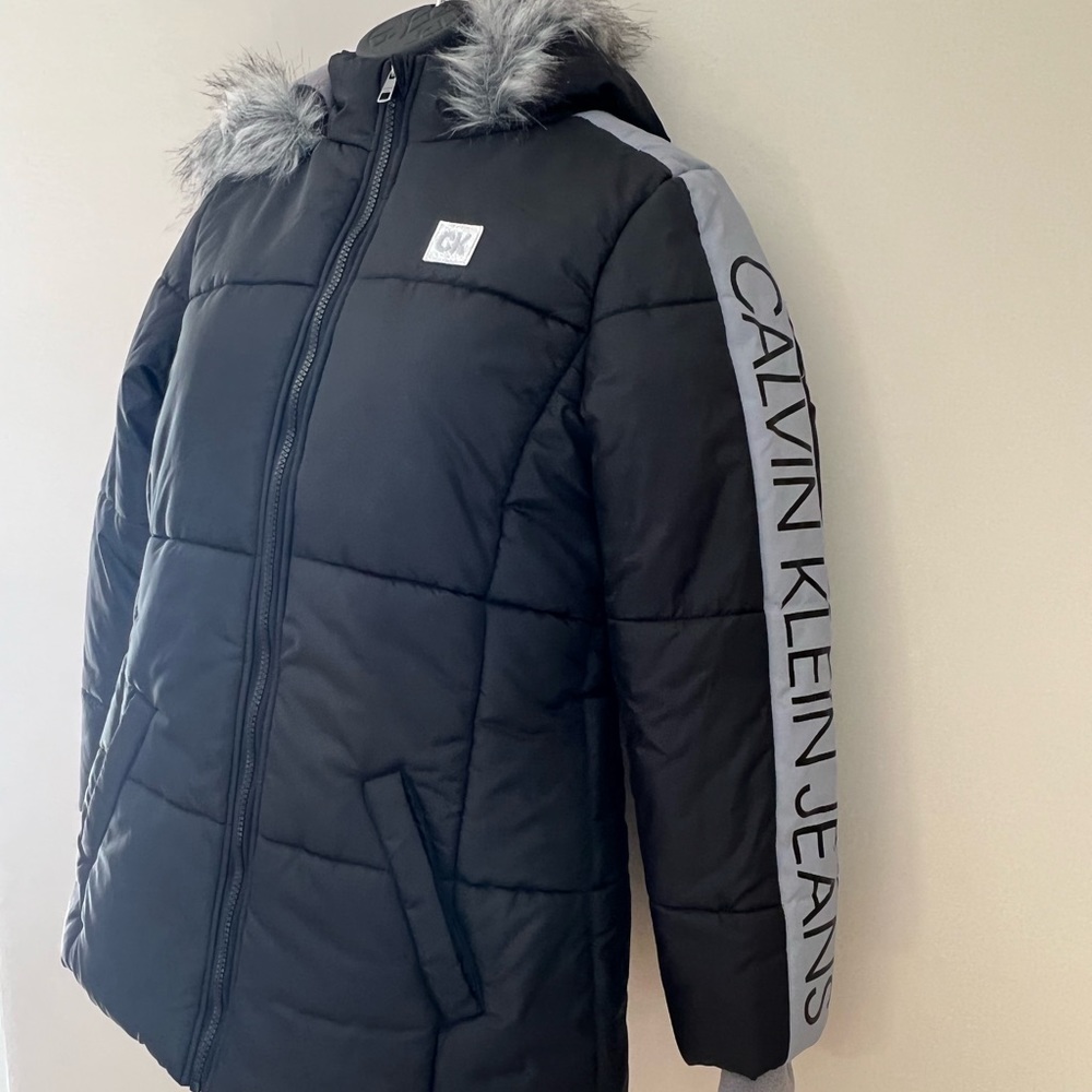 NWT- Calvin Klein Jeans Girl Puffer Jacket - XL 16